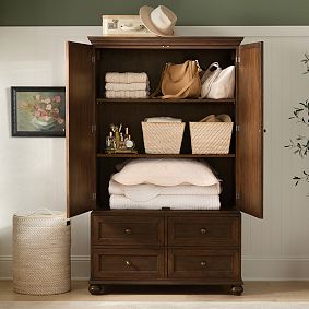 Chris Loves Julia Armoire