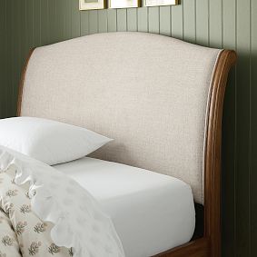 Chris Loves Julia Sleigh Bed