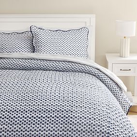 New England Scallop Coverlet