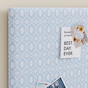 No Nails Dorm Pinboard (36&quot;x24&quot;)