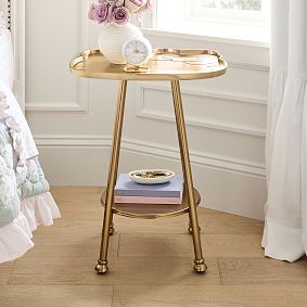 Hello Kitty® Side Table (18.5")