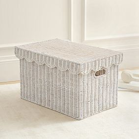 Palmer Scallop Trunk (22.5"x13.5")