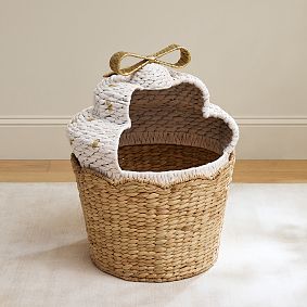 Cupcake Woven Hamper (21"x26")