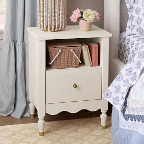Camille Nightstand (19.5")