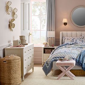 Hello Kitty&#174; Heritage Lidded Hamper