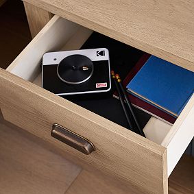 Turner Nightstand (22")