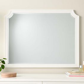 Auburn Scallop Over-the-Dresser Mirror (40&quot;x30&quot;)