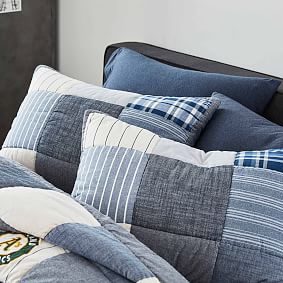 <i>MLB™</i> Patchwork Quilt