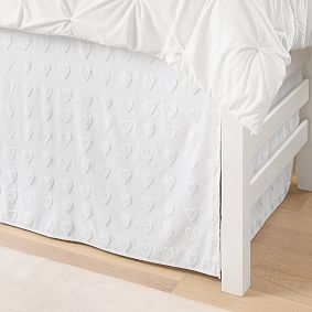 Roller Rabbit Tufted Heart Vaulted Bedskirt