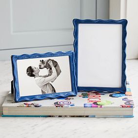 Wavy Picture Frame