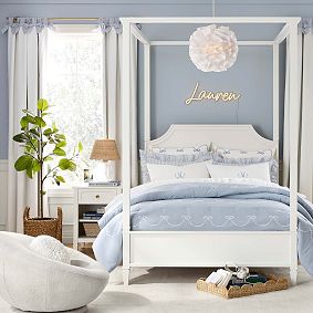 Ruffle Pendant (16")