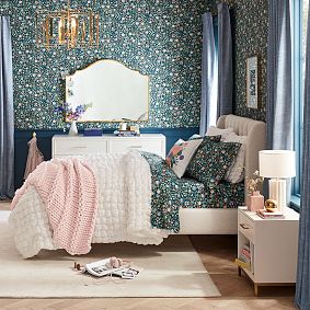 Blaire Nightstand (20")