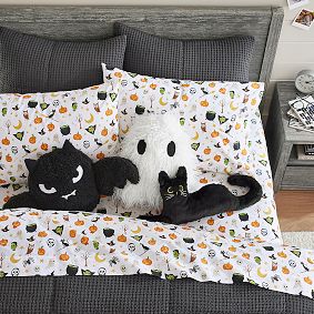 Trick-or-Treat Glow-in-the-Dark Sheet Set