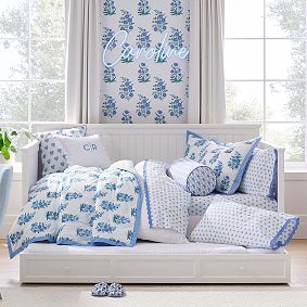 Roller Rabbit Wild Rose Quilt