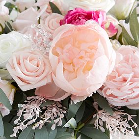 LoveShackFancy Corner Floral Garland