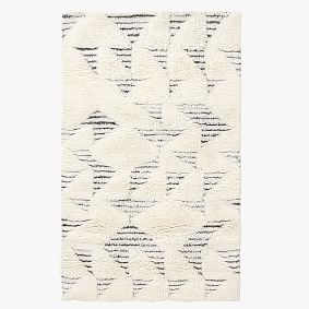 Triangle Stripe Rug