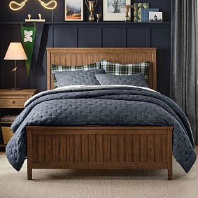 Beadboard Basic Bed