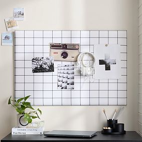 No Nails Dorm Pinboard (36"x24")