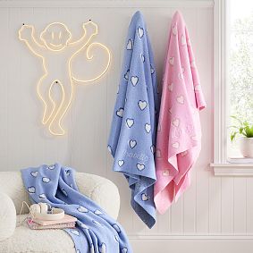 Roller Rabbit Hearts Throw