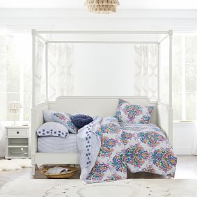 Tufted Watercolor Stripe Sheet Set