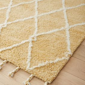 Plant Dyed Recycled Wool Rug - Dandelion