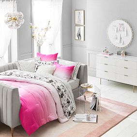 Monique Lhuillier Border Recycled Rug