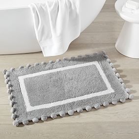 Pom-Pom Bath Mat