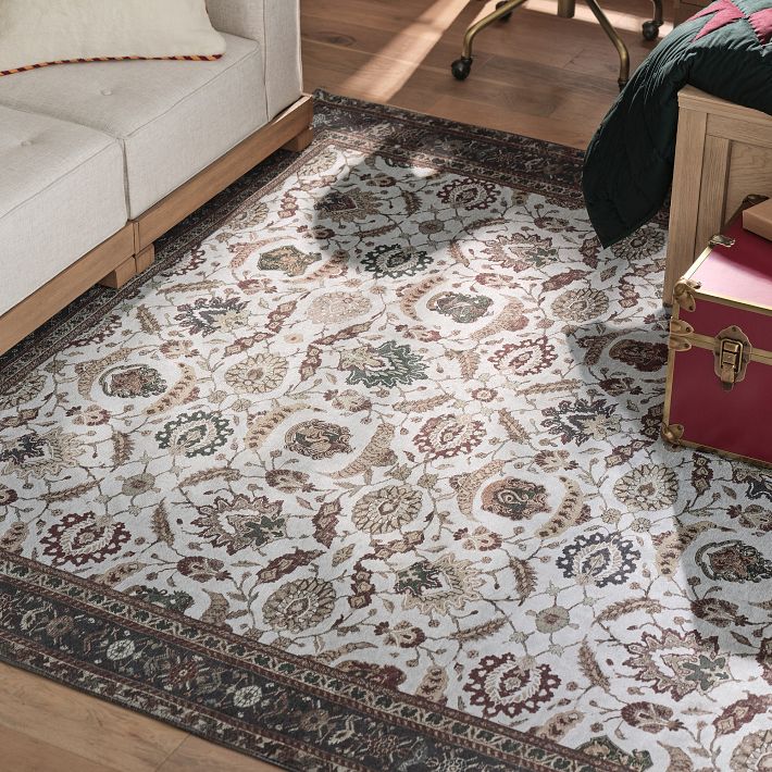 Harry Potter™ Hogwarts™ Crest Washable Rug | Pottery Barn Teen