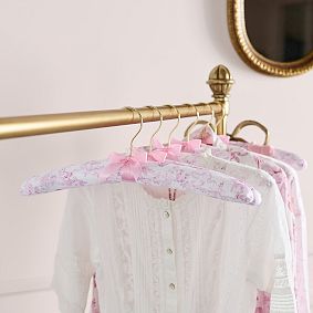 LoveShackFancy Damask Hangers - Set of 6