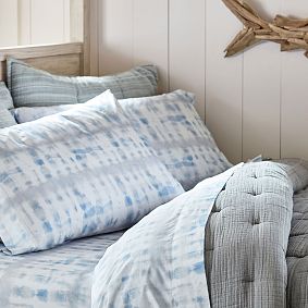 Open Box:   Chill Out Cotton Quilt &amp; Sham