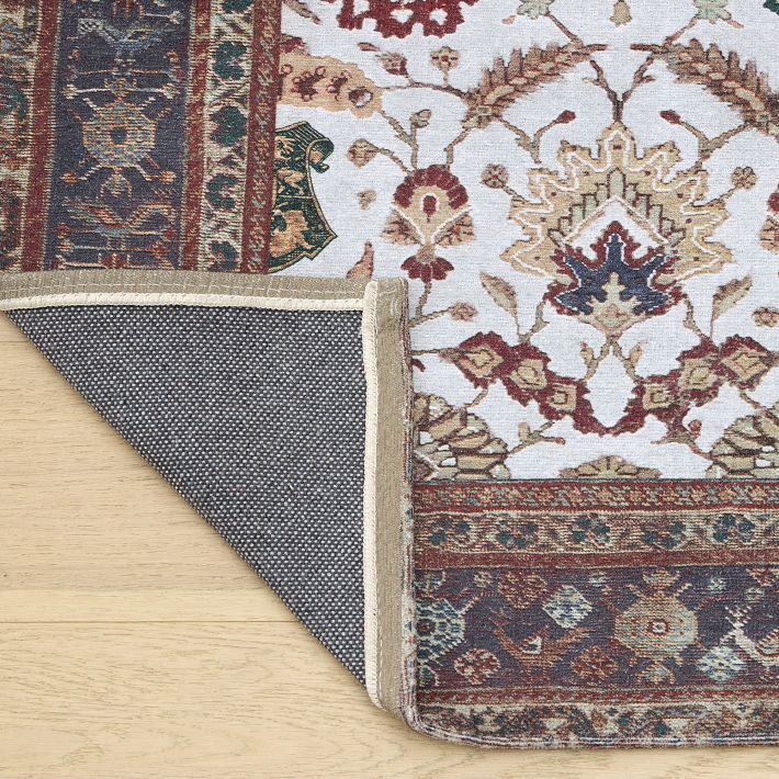 Harry Potter™ Hogwarts™ Crest Washable Rug | Pottery Barn Teen