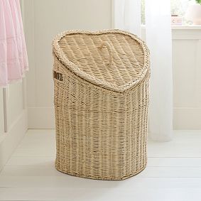 LoveShackFancy Heart Rattan Hamper (18"x25")