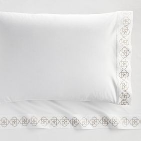 Kendra Scott Dira Cotton Sateen Sheet Set