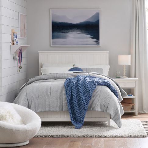 Seaside Vibes Bedroom