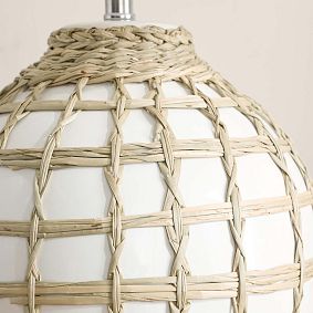 Fishing Net Ceramic Table Lamp (21")