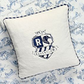 Pottery Barn Harry Potter House Pillow Cover - Thumbnail 3