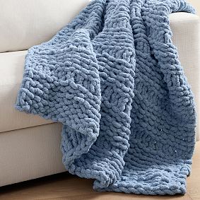 Cozy Chunky Knit Throw