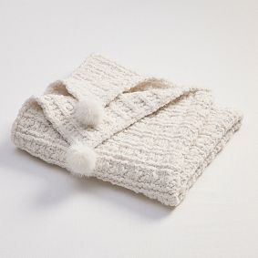 Cloud Hug Pom-Pom Throw