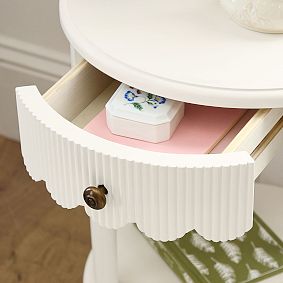 Chris Loves Julia Scallop Nightstand (16d")