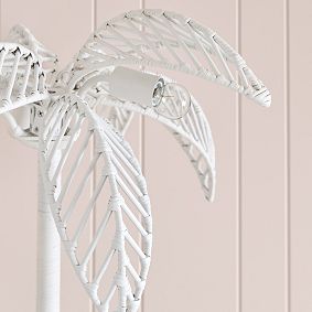 Palm Tree Rattan Table Lamp (22.5")