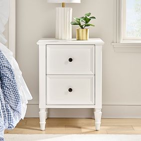 Evelyn Nightstand (19")