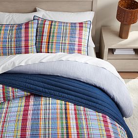 Bridgeport Plaid Quilt