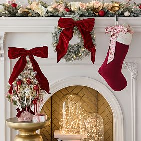 LoveShackFancy Light-Up Wreaths (15")