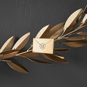 Harry Potter™ Gold Hedwig™ Garland