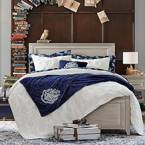 Harry Potter™ Sparkle Faux Fur Throw