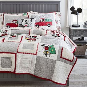 Disney Mickey Mouse Holiday Reversible Patchwork Quilt