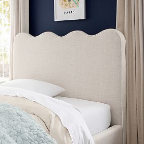 Millie Wavy Upholstered Classic Bed