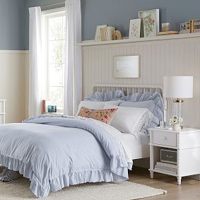 Elsie Nightstand (19")