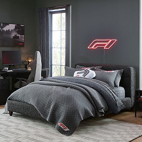 Baldwin Classic Upholstered Bed