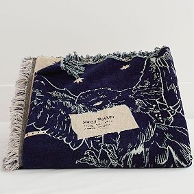 Harry Potter™ Magical Creatures Throw